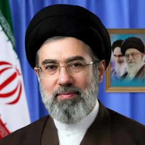 سلامتی و توفیق امام خامنه ای None None